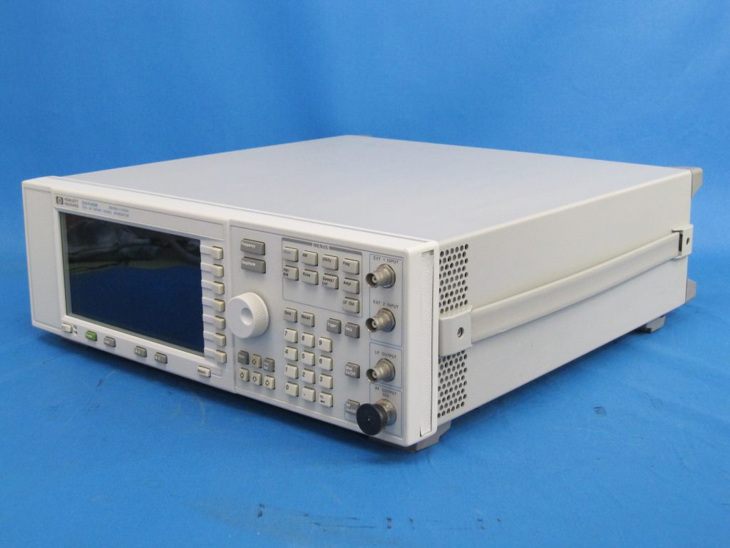アナログRF信号発生器 E4426B